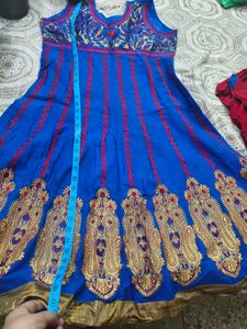 New Blue Embroidered Kurta Set in 38 bust
