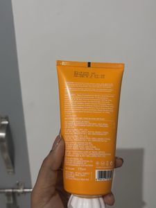 Dot &amp; Key Super Bright Face Wash