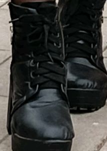 WOMEN BOOT