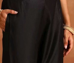 Elegant Black Embroidered Kurti Set