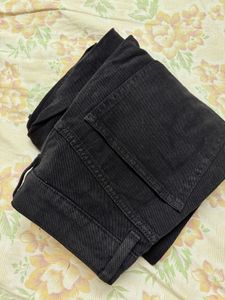 black wide legs jeans