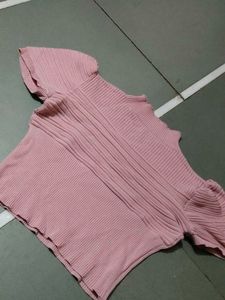 Puffed Sleeves Pink Top👀✨☺️