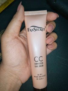FABSECRET CC Cream