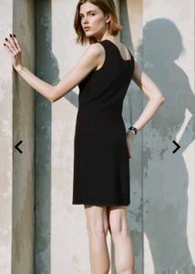Chic Black Sleeveless Mini Dress