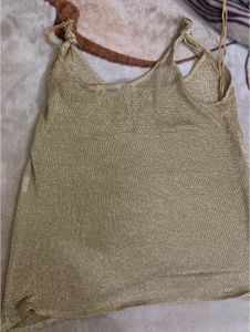 Offer 🥳 Gold Shimmer Tank Top wid gift earmuff