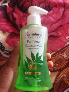 Himalaya Purifying Neem Face Wash – 200ml