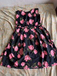 Floral Print Dress 🖤🌸