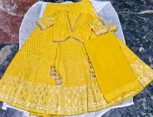 Lahenga Choli Set
