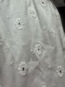 🤍 White Eyelet Puff-Sleeve Mini Dress – Size M 🤍