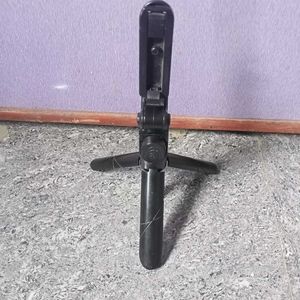 Selfie Stick Tripod
