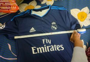 Real Madrid Ramos Jersey New Not Used L/Xl