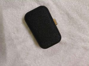 Black Clutch