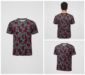 Patterned T-shirt