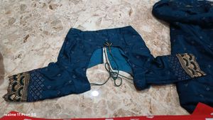 Elegant Teal Saree with Blouse