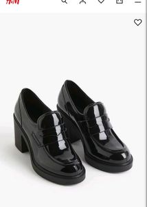 H&amp;M Black Heeled Loafers