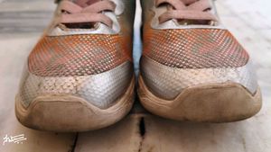 Light Shoes