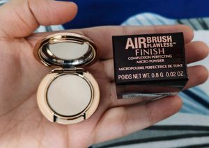 Charlotte Tilbury Air Brush Flawless Finish