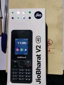 Jio Bharat V2