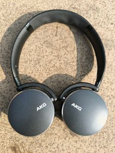 AKG Y500 Premiun Wireless Headphones 🎧