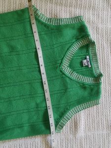 Green Knit Sleeveless Top