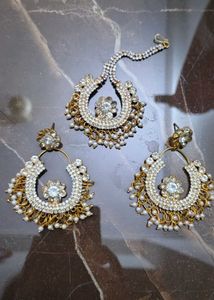 Kundan Jewelry Set - Earrings and Tikka combo