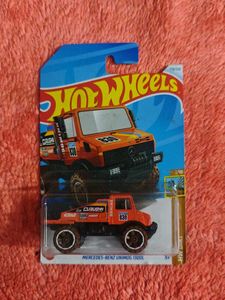 Mercedes Benz Unimog 1300L Is A Hot Wheels