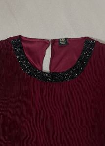 Elegant Burgundy Long Sleeve Dress