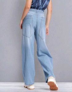 Unused Wide Leg Jeans