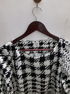 H&amp;M Knee Length Free Size Dress