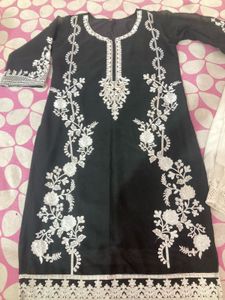 Elegant Embroidered Kurta Set