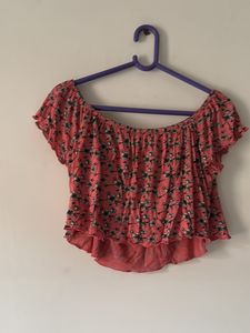 Crop Top In Pink Colour