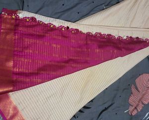 Elegant mysore crepe silk saree with Blouse