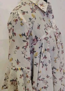 Floral Print Bell Sleeve Blouse