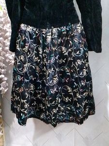 Beautiful Winter Velvet Dress Large Size