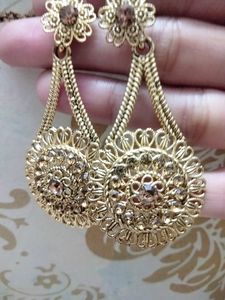 Goldan Earring 🦻🩰