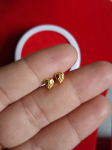 Heart Stud Earrings Gold