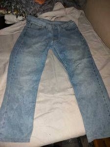 🐕‍🦺OG LEVIS Light Wash Denim Jeans