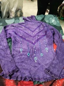 Very Pretty High Neck Sweatshirt 😍.
