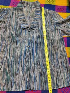 Abstract Blue Green Wavy Stripe Collared Shirt