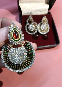TRADITIONAL ALLOYE LOCKET SET