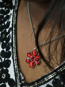 Red Flower Necklace