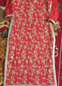 🍁🍁🍁Gajari Kurti