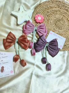 Tulip Bow Clip