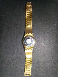 Elegant Gold Watch