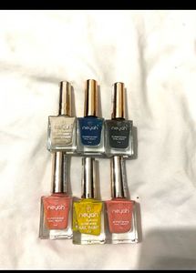 Combo Matte Tease Lipstick And Nailpolish