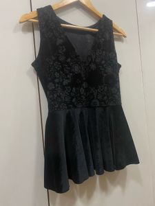 Women’s AND Black Peplum Top