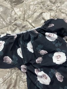 Offshoulder Floral Dress