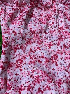 pink dress