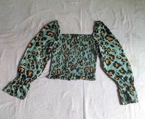 ONLY Crop Top