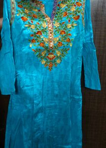 Embroidered straight kurta for women ✨